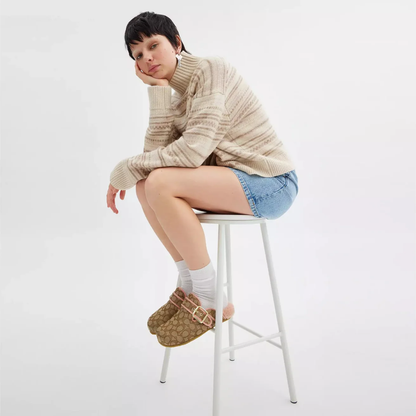Ashton clog in khaki pink, on-foot lifestyle view